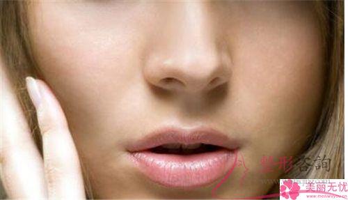 單純假體<a href=http://www.f3bb6.cn/listinfo-737-0.html target=_blank class=infotextkey>隆鼻</a>之后應(yīng)該如何防患病毒感染