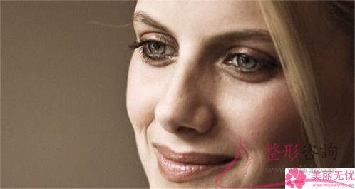 實行<a href=http://www.f3bb6.cn/listinfo-730-0.html target=_blank class=infotextkey>黑臉娃娃</a>術后效果最佳的是哪些人