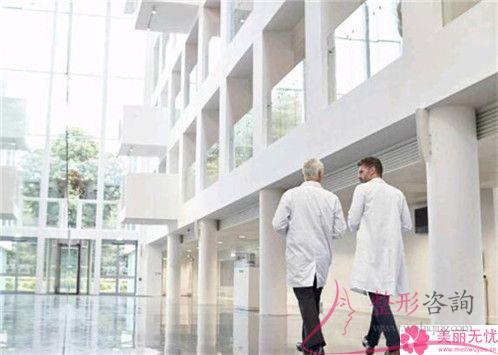 打<a href=http://www.f3bb6.cn/listinfo-682-0.html target=_blank class=infotextkey>溶脂</a>針瘦腿實際效果怎么樣好多錢?