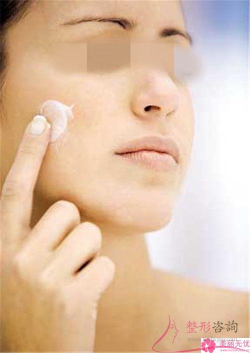 激光<a href=http://www.f3bb6.cn/listinfo-774-0.html target=_blank class=infotextkey>去雀斑</a>樣痣最終價格貴嗎?多少元錢