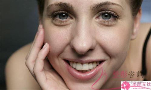 透明質酸去除鼻唇溝的經過是哪些