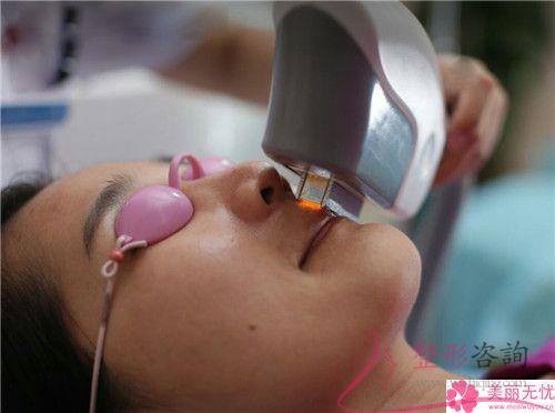 冰點(diǎn)<a href=http://www.f3bb6.cn/listinfo-665-0.html target=_blank class=infotextkey>脫唇毛</a>后能夠碰水嗎？敷臉呢