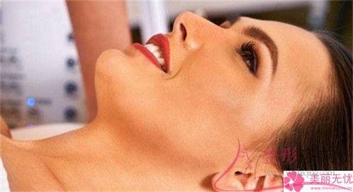 硅膠假體墊鼻子是長久保持嗎?要留院觀察嗎?