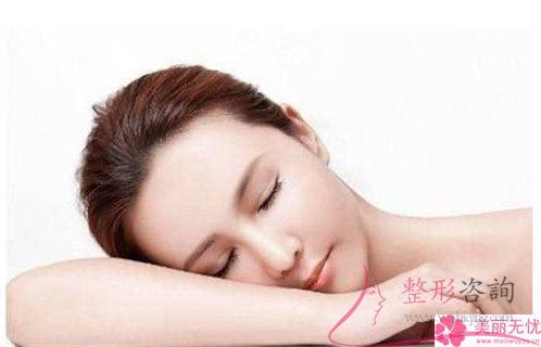 對于補牙的材料里比牙色填料更耐用的是什么