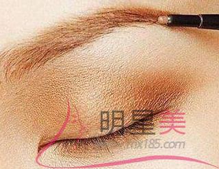 種植眉毛的壞處