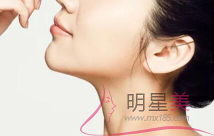 自體脂肪<a href=http://www.f3bb6.cn/listinfo-643-0.html target=_blank class=infotextkey>豐額頭</a>后悔了