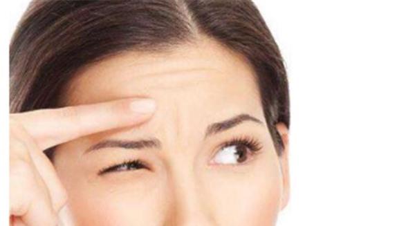 做<a href=http://www.f3bb6.cn/listinfo-731-0.html target=_blank class=infotextkey>玻尿酸</a><a href=http://www.f3bb6.cn/listinfo-765-0.html target=_blank class=infotextkey>去抬頭紋</a>價(jià)格多少錢(qián)