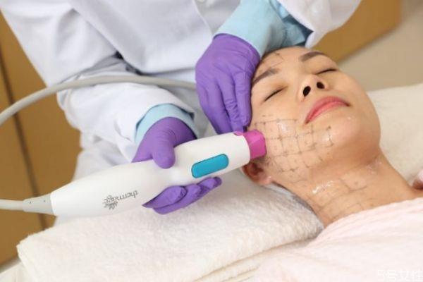 <a href=http://www.f3bb6.cn/listinfo-610-0.html target=_blank class=infotextkey>熱瑪吉</a>治療多久能看到效果 <a href=http://www.f3bb6.cn/listinfo-610-0.html target=_blank class=infotextkey>熱瑪吉</a>做幾次有效果