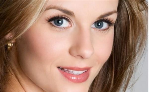 激光<a href=http://www.f3bb6.cn/listinfo-779-0.html target=_blank class=infotextkey>治療痤瘡</a>手術(shù)疼嗎