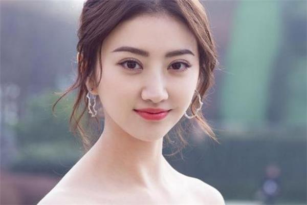 <a href=http://www.f3bb6.cn/listinfo-724-0.html target=_blank class=infotextkey>雙眼皮</a>下垂做什么手術(shù) <a href=http://www.f3bb6.cn/listinfo-724-0.html target=_blank class=infotextkey>雙眼皮</a>下垂怎么修復(fù)