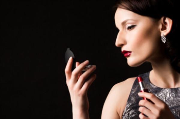 <a href=http://www.f3bb6.cn/listinfo-797-0.html target=_blank class=infotextkey>去痘疤</a>的注意事項