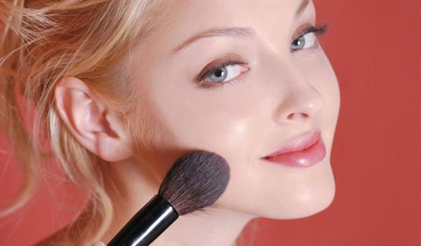 面部童顏緊膚術價格