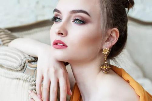 微整形<a href=http://www.f3bb6.cn/listinfo-614-0.html target=_blank class=infotextkey>除皺</a>是什么 哪一種微整形<a href=http://www.f3bb6.cn/listinfo-614-0.html target=_blank class=infotextkey>除皺</a>安全性大