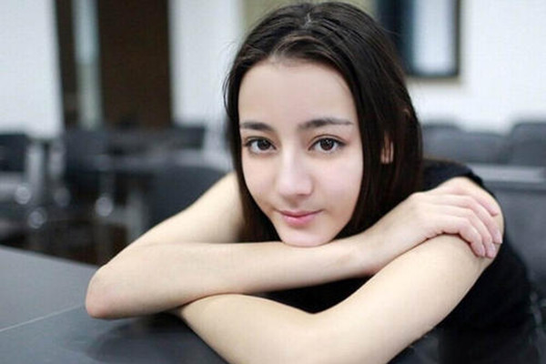 眼瞼下垂的種類有哪些 <a href=http://www.f3bb6.cn/listinfo-727-0.html target=_blank class=infotextkey>眼瞼矯正</a>的禁忌