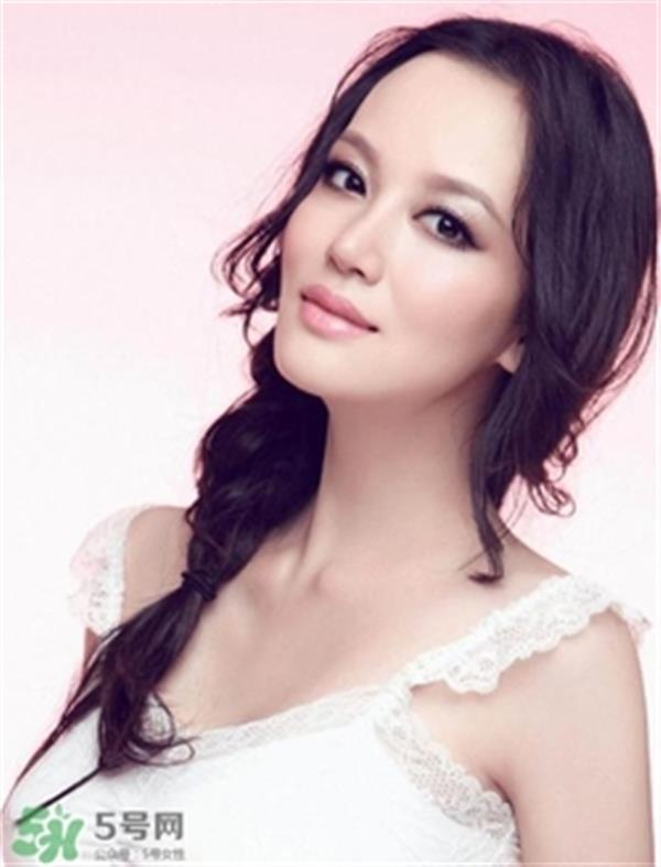 假體<a href=http://www.f3bb6.cn/listinfo-737-0.html target=_blank class=infotextkey>隆鼻</a>多久可以化妝？假體<a href=http://www.f3bb6.cn/listinfo-737-0.html target=_blank class=infotextkey>隆鼻</a>多久可以敷面膜？