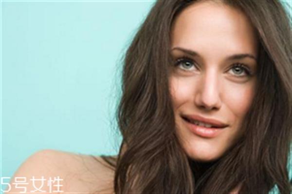 線雕<a href=http://www.f3bb6.cn/listinfo-737-0.html target=_blank class=infotextkey>隆鼻</a>幾天可以消腫 線雕<a href=http://www.f3bb6.cn/listinfo-737-0.html target=_blank class=infotextkey>隆鼻</a>后消腫的方法