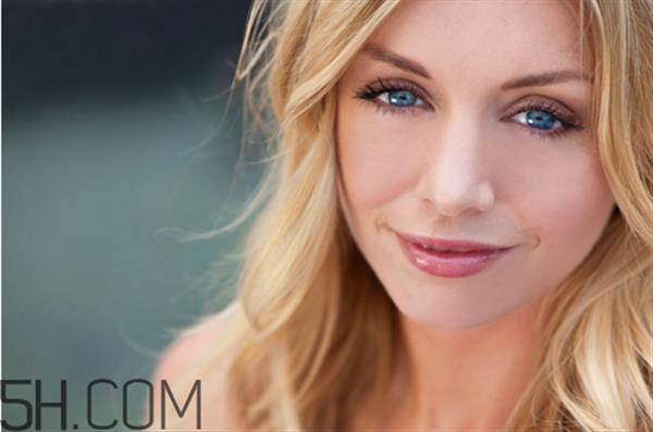 紋眉怎么做維持時間長？<a href=http://www.f3bb6.cn/listinfo-657-0.html target=_blank class=infotextkey>繡眉</a>后眉毛碰水了怎么辦？