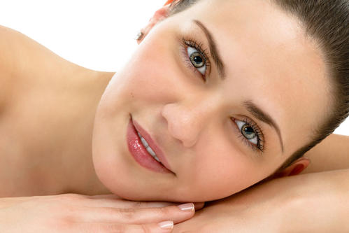 臉上打<a href=http://www.f3bb6.cn/listinfo-682-0.html target=_blank class=infotextkey>溶脂</a>針安全嗎 臉部<a href=http://www.f3bb6.cn/listinfo-682-0.html target=_blank class=infotextkey>溶脂</a>針能保持多久