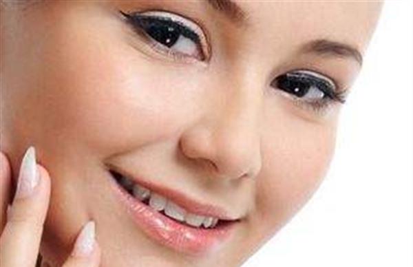 數(shù)碼e光能祛雀斑嗎