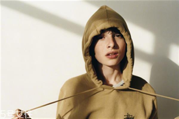 <a href=http://www.f3bb6.cn/listinfo-682-0.html target=_blank class=infotextkey>溶脂</a>劑和<a href=http://www.f3bb6.cn/listinfo-631-0.html target=_blank class=infotextkey>瘦臉</a><a href=http://www.f3bb6.cn/listinfo-614-0.html target=_blank class=infotextkey>除皺</a>可以一起打嗎