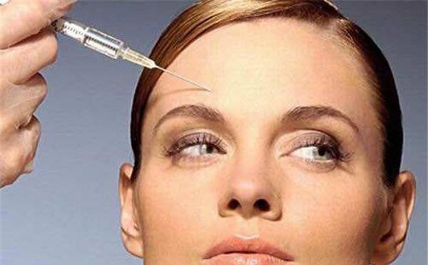 膠原蛋白<a href=http://www.f3bb6.cn/listinfo-765-0.html target=_blank class=infotextkey>去抬頭紋</a>有副作用嗎？