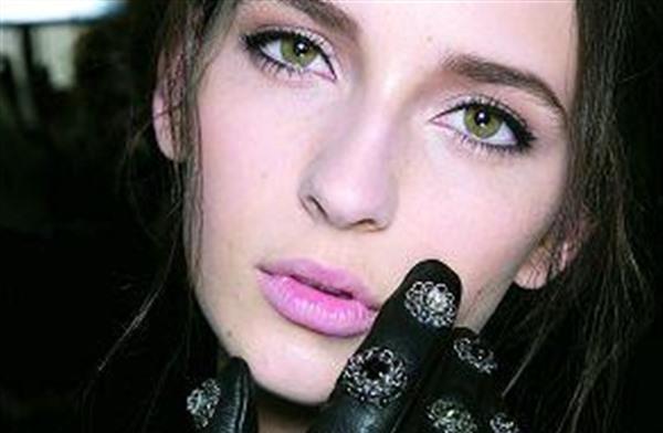 <a href=http://www.f3bb6.cn/listinfo-612-0.html target=_blank class=infotextkey>面部提升</a>適合什么年齡