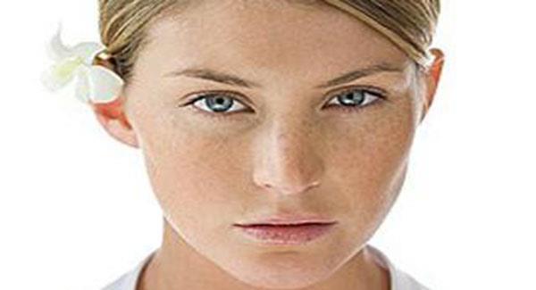 做剝脫治療<a href=http://www.f3bb6.cn/listinfo-774-0.html target=_blank class=infotextkey>去雀斑</a>副作用