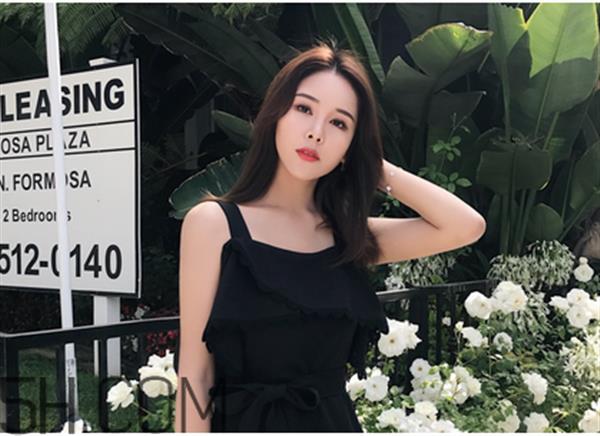 肌膚提拉后打水光<a href=http://www.f3bb6.cn/listinfo-770-0.html target=_blank class=infotextkey>嫩膚</a>需要注意什么？肌膚提拉和假體<a href=http://www.f3bb6.cn/listinfo-737-0.html target=_blank class=infotextkey>隆鼻</a>哪個(gè)好？