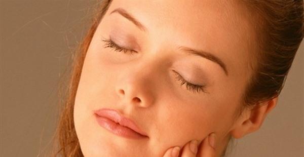 激光<a href=http://www.f3bb6.cn/listinfo-779-0.html target=_blank class=infotextkey>治療痤瘡</a>痛嗎