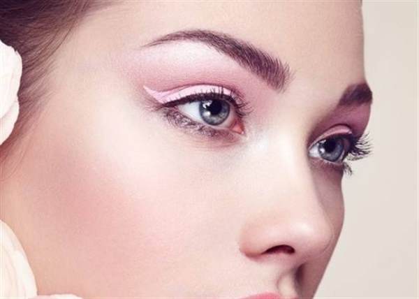 臉上用什么能夠變白