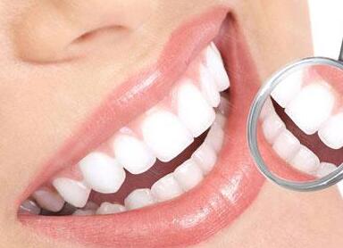 貴金屬<a href=http://www.f3bb6.cn/listinfo-829-0.html target=_blank class=infotextkey>烤瓷牙</a>術后注意事項