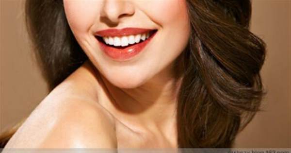 牙黑斑如何去除呢