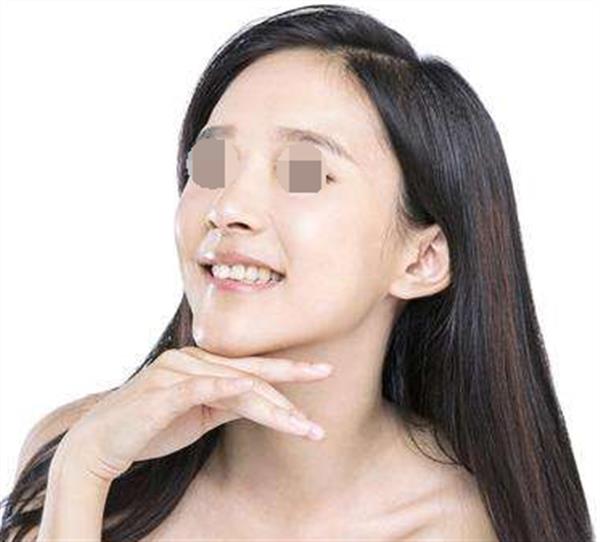 彩光<a href=http://www.f3bb6.cn/listinfo-770-0.html target=_blank class=infotextkey>嫩膚</a>忌諱癥狀有哪些