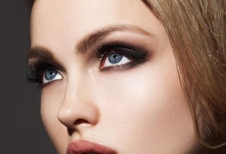 取假體鼻子會變形嗎