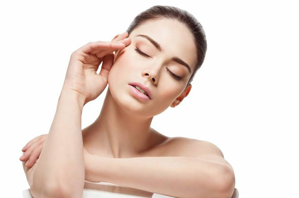 眼窩凹陷有什么辦法解決?