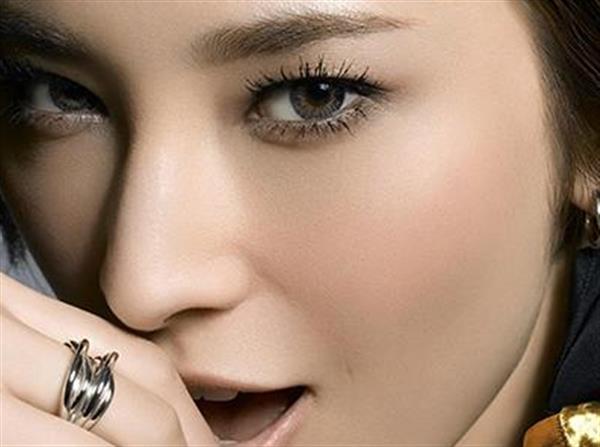 取肋骨<a href=http://www.f3bb6.cn/listinfo-737-0.html target=_blank class=infotextkey>隆鼻</a>要休息多久