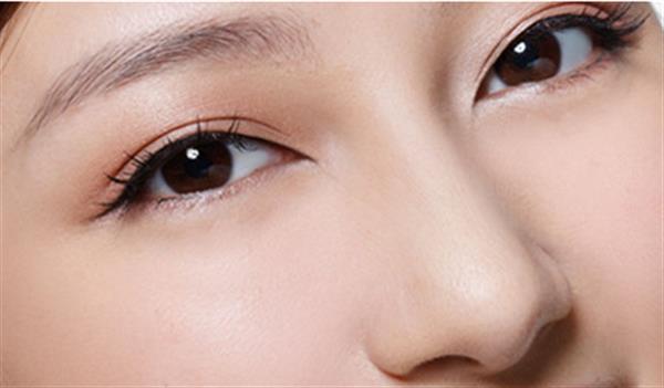 自體組織<a href=http://www.f3bb6.cn/listinfo-737-0.html target=_blank class=infotextkey>隆鼻</a>手術的優點有哪些