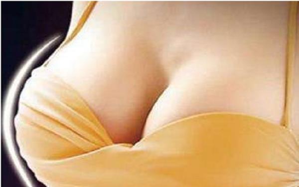 假體<a href=http://www.f3bb6.cn/listinfo-618-0.html target=_blank class=infotextkey>隆胸</a>手術存在的優點