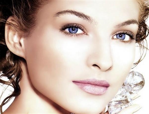 <a href=http://www.f3bb6.cn/listinfo-724-0.html target=_blank class=infotextkey>雙眼皮</a>割窄了加寬可以通過哪些手術方式