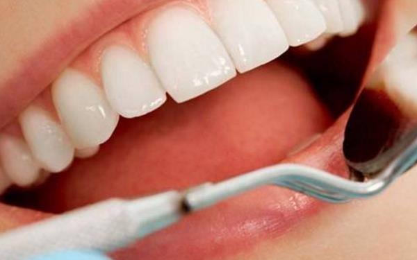 洗牙有什么好處和壞處