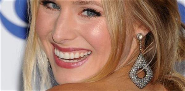 <a href=http://www.f3bb6.cn/listinfo-828-0.html target=_blank class=infotextkey>牙齒美白</a>之前要哪些準備工作