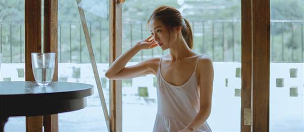 自體<a href=http://www.f3bb6.cn/listinfo-664-0.html target=_blank class=infotextkey>毛發種植</a> 秀發就是這么自信