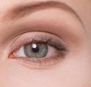 <a href=http://www.f3bb6.cn/listinfo-711-0.html target=_blank class=infotextkey>開眼角</a>手術會出現哪些適應癥