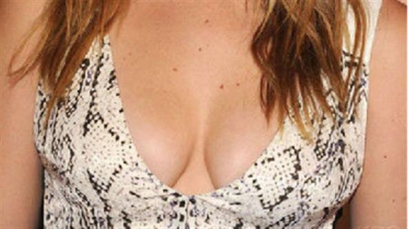 胸部乳腺增生做假體<a href=http://www.f3bb6.cn/listinfo-618-0.html target=_blank class=infotextkey>隆胸</a>可以嗎