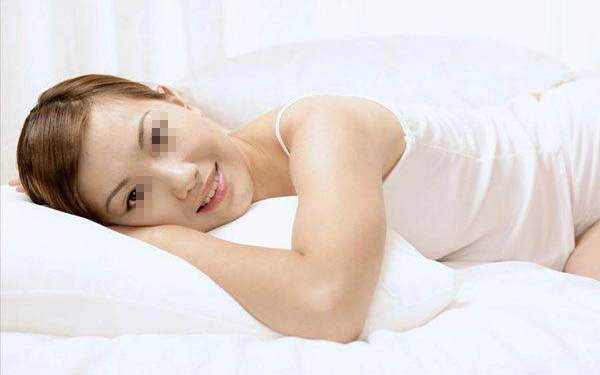 涂抹式水光<a href=http://www.f3bb6.cn/listinfo-770-0.html target=_blank class=infotextkey>嫩膚</a>有危害嗎