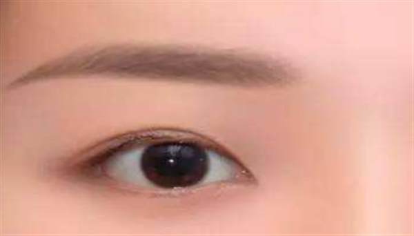 <a href=http://www.f3bb6.cn/listinfo-655-0.html target=_blank class=infotextkey>切眉</a>刀口發紅用什么藥