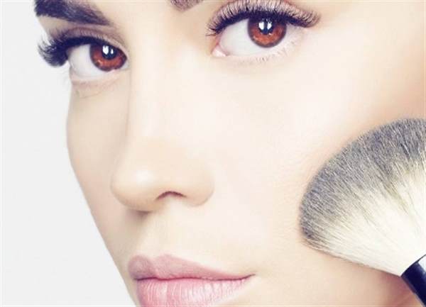 想美白皮膚可以選擇什么方法