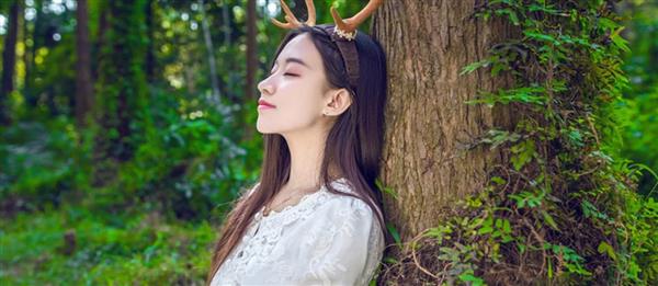 <a href=http://www.f3bb6.cn/listinfo-829-0.html target=_blank class=infotextkey>烤瓷牙</a>修復(fù)不自然的原因有哪些