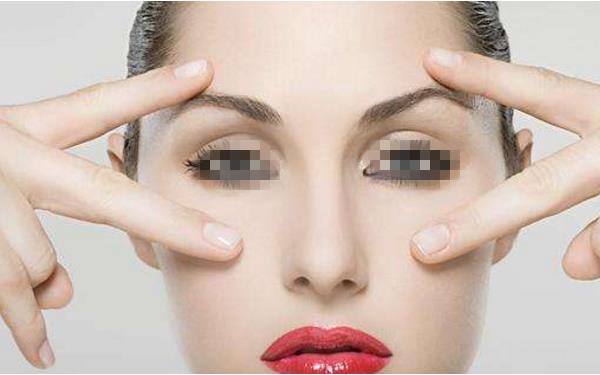 手術(shù)<a href=http://www.f3bb6.cn/listinfo-767-0.html target=_blank class=infotextkey>祛痣</a>費用多少錢