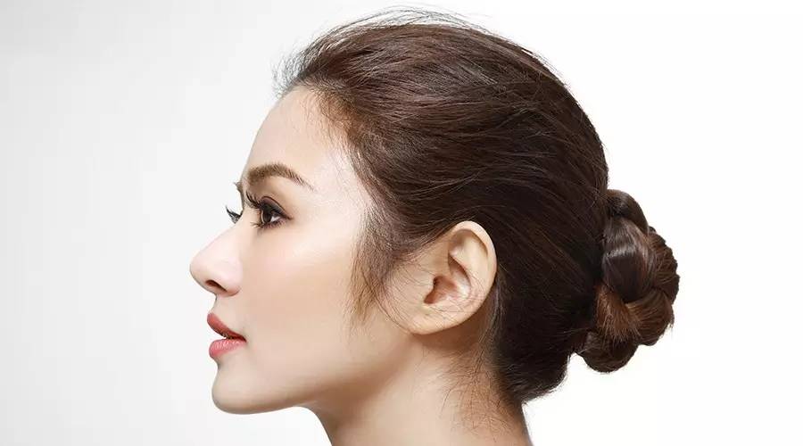 <a href=http://www.f3bb6.cn/listinfo-737-0.html target=_blank class=infotextkey>隆鼻</a>修復手術的價格